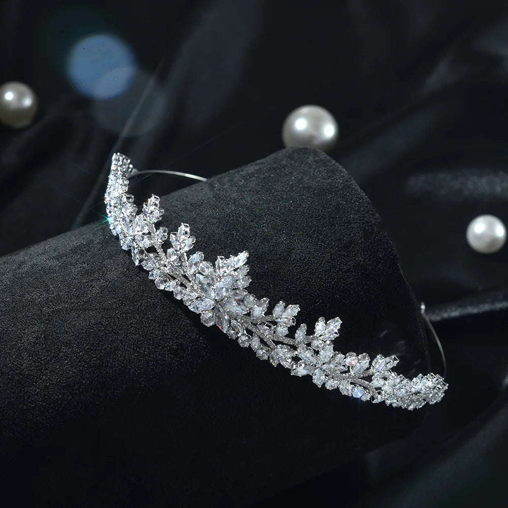 Urbanlife Princess Bridal Tiara With Cubic Zirconia Crown