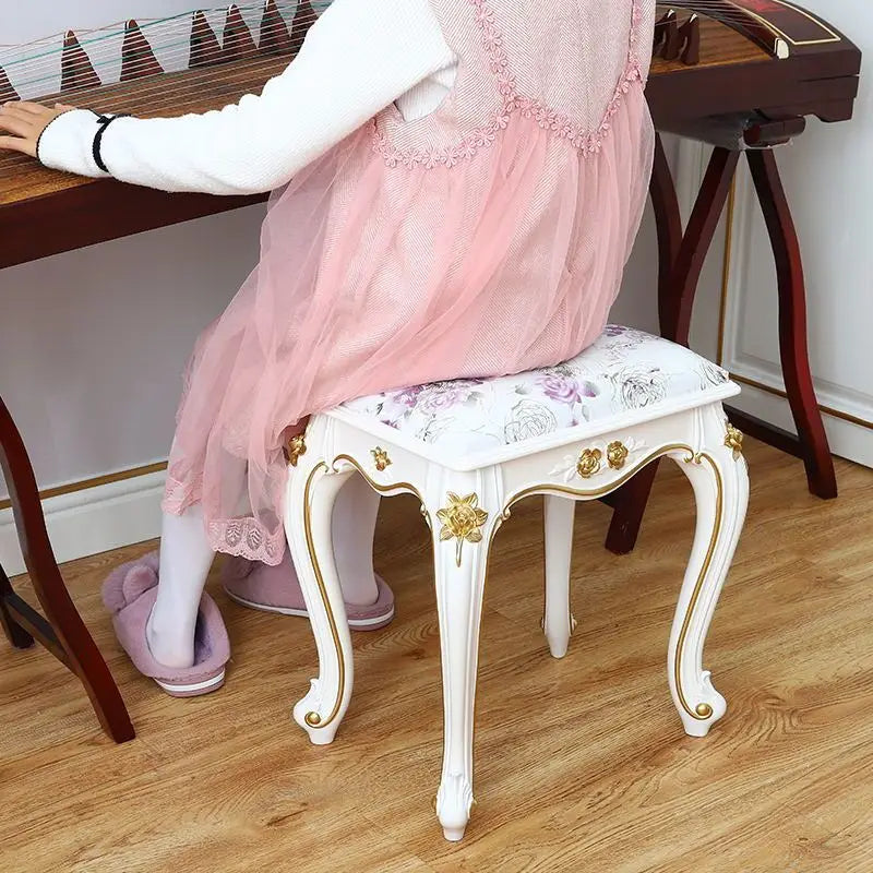 European Makeup Stool Imitation Solid Wood American Dresser Stools White Bedroom Modern Simple Nail Stool Household Ottomans