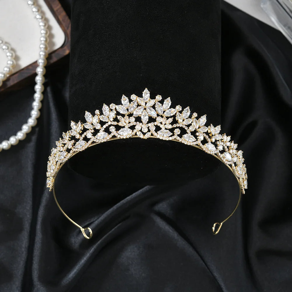 Urbanlife Princess Bridal Tiara With Cubic Zirconia Crown