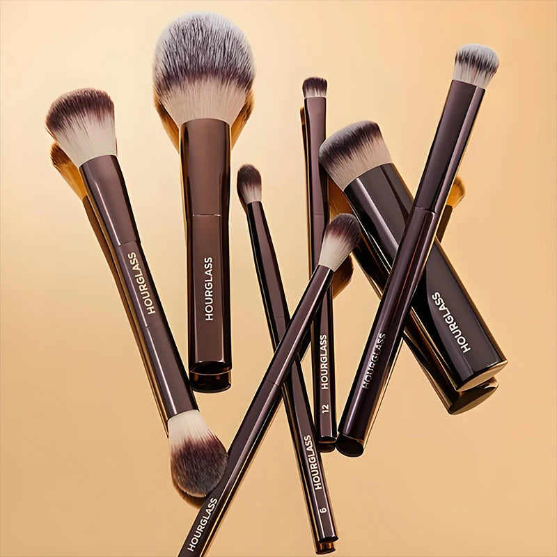 Hourglass Vegan Travel Makeup Brush Set 7-Piece For Eyes And Face Bag