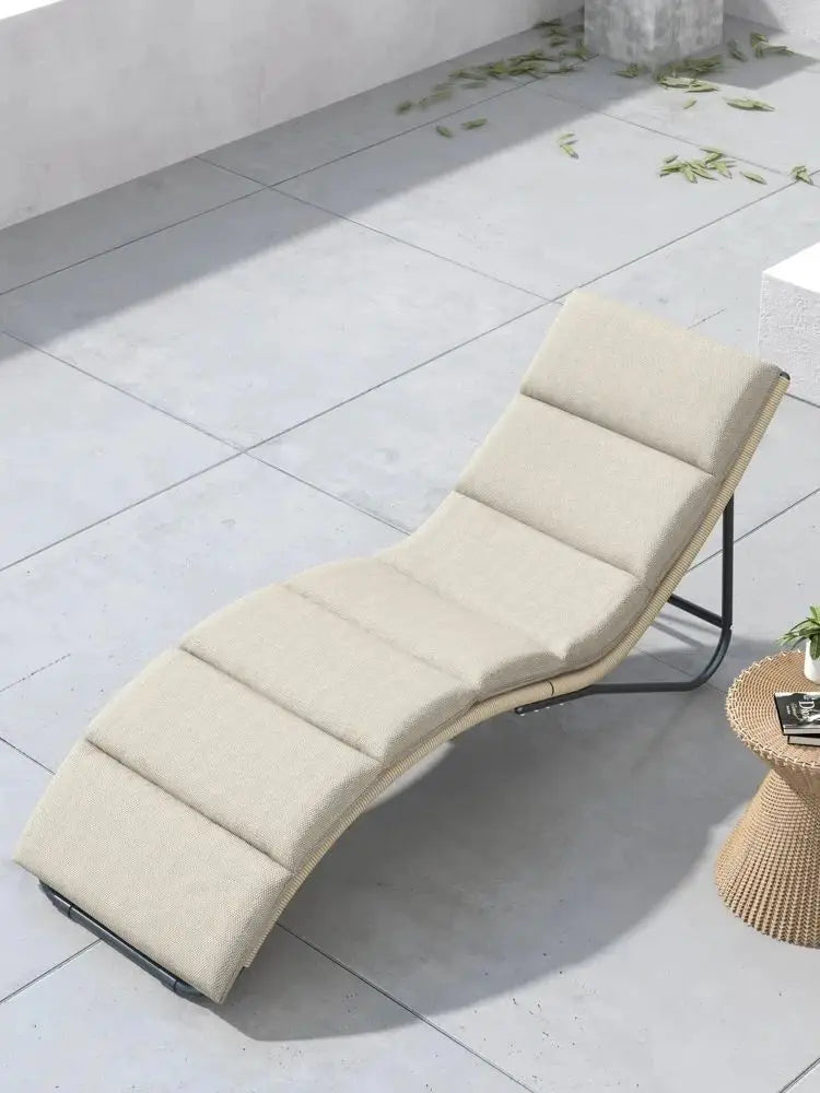 Outdoor Chaise Lounge Sunbathing Chair Arc Lounger with Wicker Cushion Multipurpose Lounge Chair for Poolside