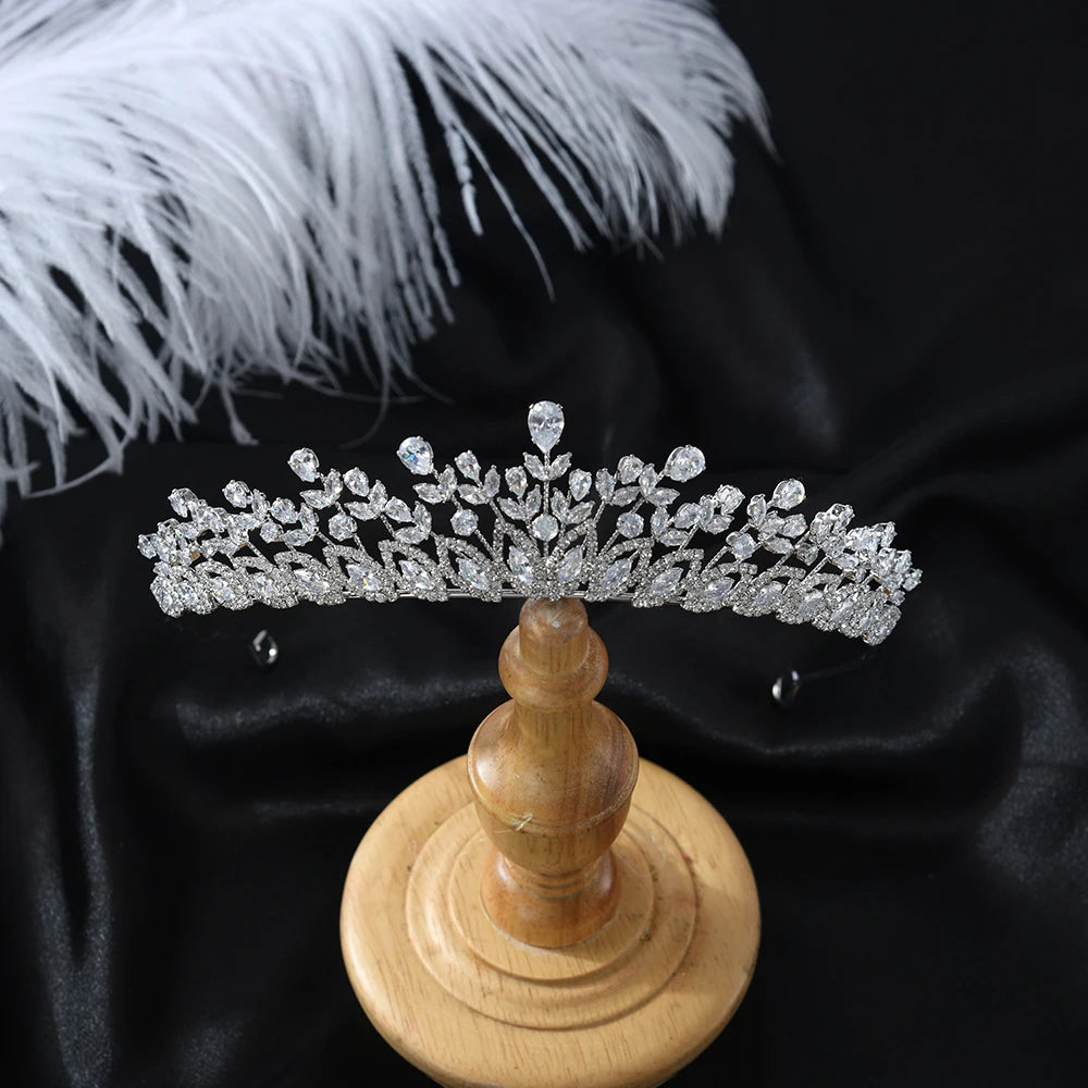 Urbanlife Princess Bridal Tiara With Cubic Zirconia Crown