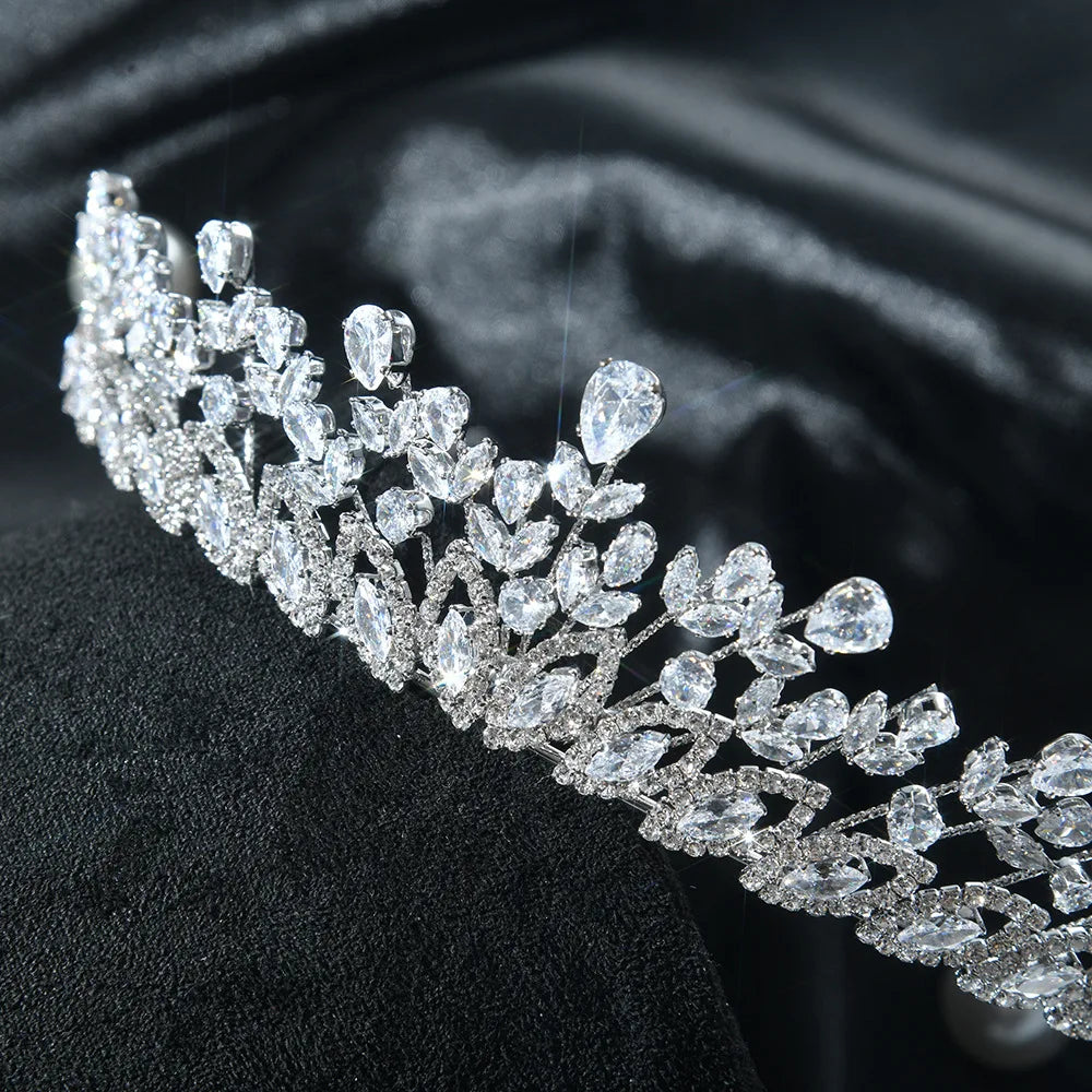 Urbanlife Princess Bridal Tiara With Cubic Zirconia Crown