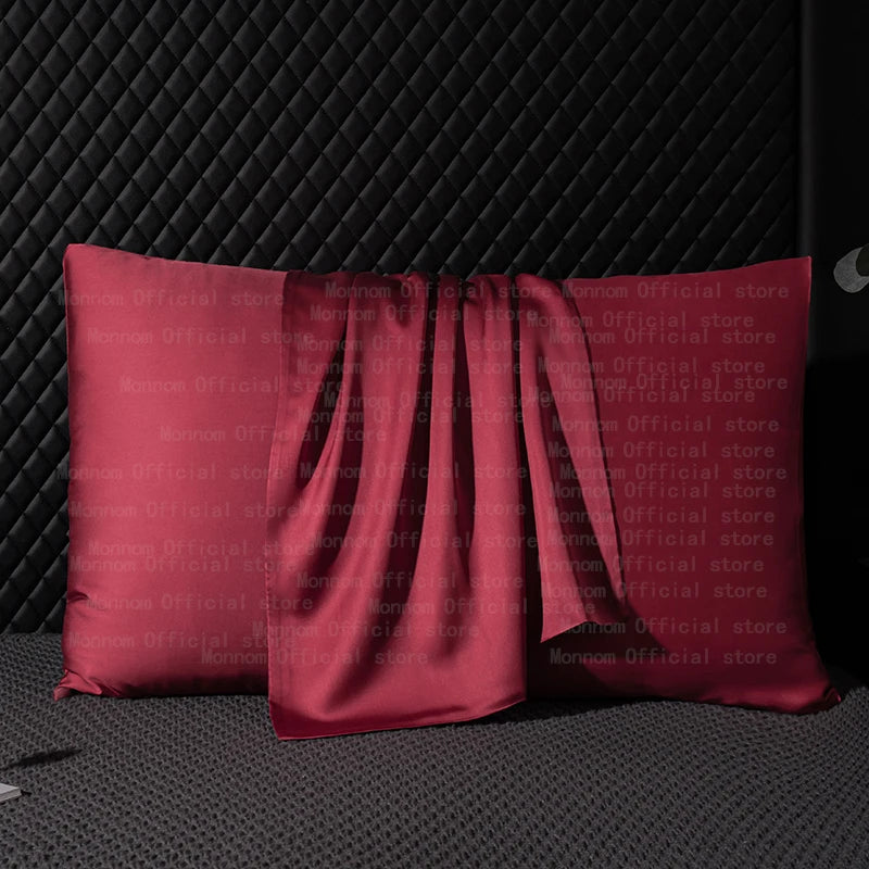 Monnom Natural Mulberry Silk Pillowcase