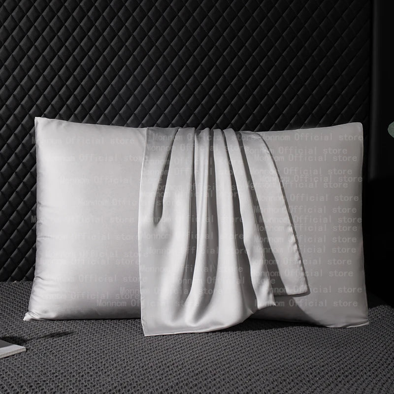 Monnom Natural Mulberry Silk Pillowcase