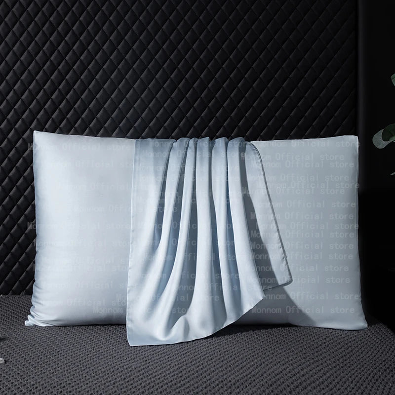 Monnom Natural Mulberry Silk Pillowcase