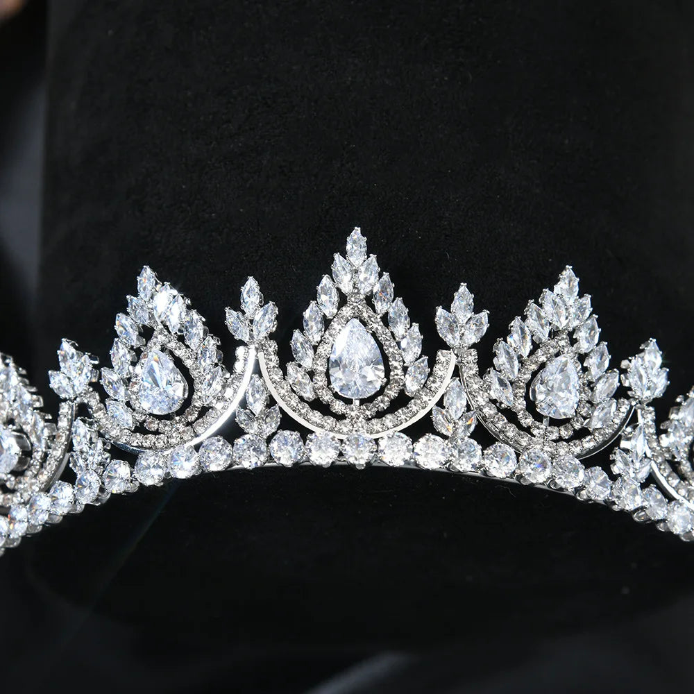 Urbanlife Princess Bridal Tiara With Cubic Zirconia Crown