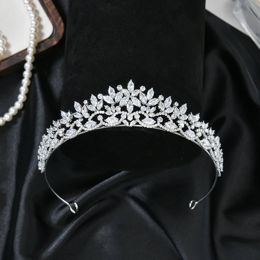 Urbanlife Princess Bridal Tiara With Cubic Zirconia Crown
